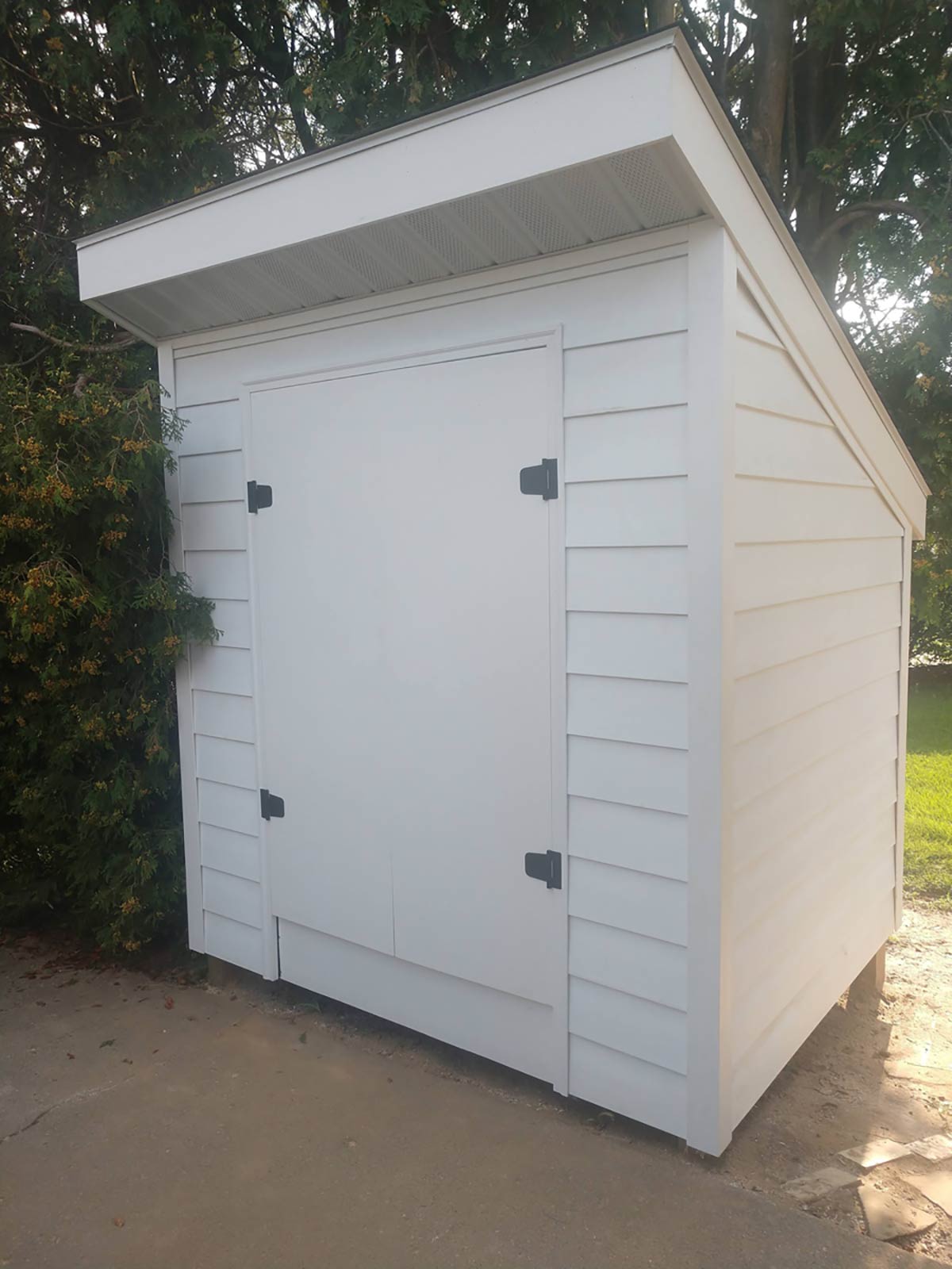 custom shed